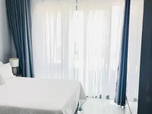 Flat/Apartment to Rent in Borrowdale West