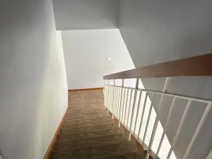 Townhouse/Cluster to Rent in Avenues