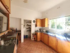 4 Bedroom House to Rent in Greendale North