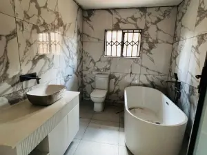 3 Bedroom House to Rent in Westgate