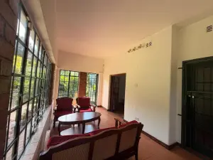 Other Commercial to Rent in Eastlea