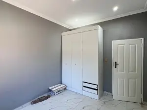 Townhouse/Cluster to Rent in Glen Lorne