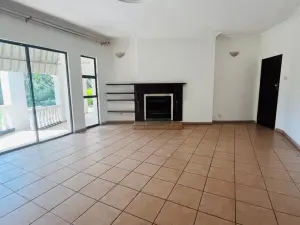 7 Bedroom House to Rent in Glen Lorne