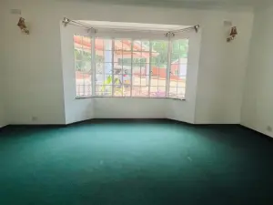 7 Bedroom House to Rent in Glen Lorne