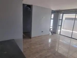 4 Bedroom House to Rent in Arlington