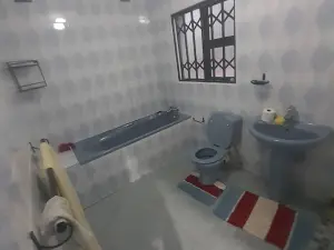 3 Bedroom House to Rent in Rockview