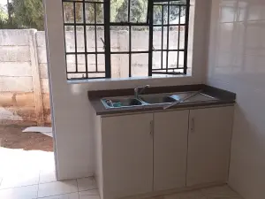 2 Bedroom Cottage/Garden Flat to Rent in Marlborough