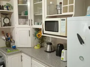 Flat/Apartment to Rent in Avondale