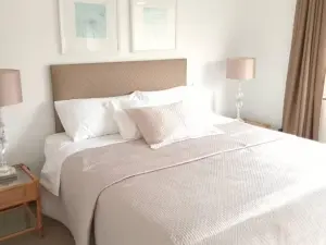 Flat/Apartment to Rent in Avondale