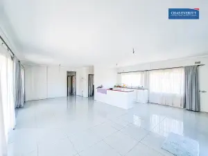 3 Bedroom House to Rent in Zimre Park