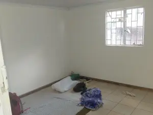 5 Bedroom House to Rent in Belvedere