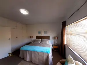 Flat/Apartment to Rent in Avondale