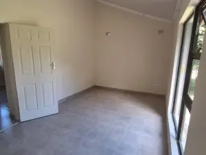 2 Bedroom Cottage/Garden Flat to Rent in Glen Lorne