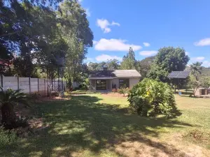 2 Bedroom Cottage/Garden Flat to Rent in Glen Lorne