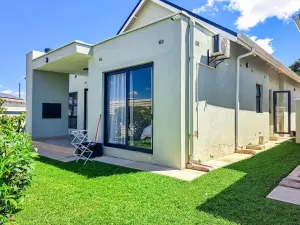 Townhouse/Cluster to Rent in Borrowdale West