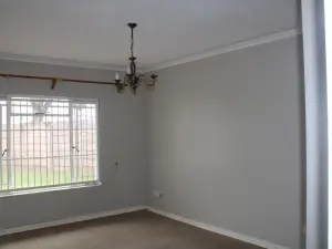 Townhouse/Cluster to Rent in Dandaro