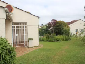 Townhouse/Cluster to Rent in Dandaro