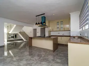 3 Bedroom House to Rent in Carrick Creagh Estate