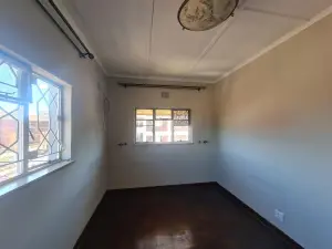 Flat/Apartment to Rent in Avenues