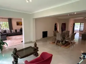 Townhouse/Cluster to Rent in Borrowdale Brooke