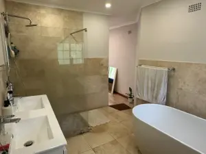 Townhouse/Cluster to Rent in Borrowdale Brooke