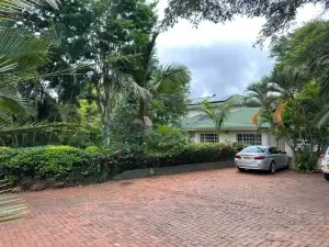 Townhouse/Cluster to Rent in Borrowdale Brooke