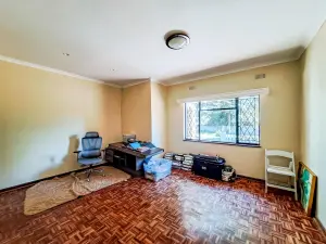 4 Bedroom House to Rent in Greystone Park