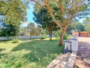 4 Bedroom House to Rent in Greystone Park