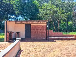 4 Bedroom House to Rent in Greystone Park