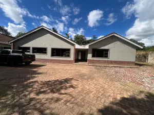 3 Bedroom House to Rent in Greendale North