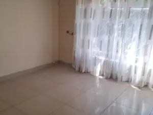 3 Bedroom House to Rent in Greendale North