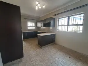 3 Bedroom Cottage/Garden Flat to Rent in Belvedere