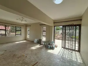 3 Bedroom Cottage/Garden Flat to Rent in Belvedere