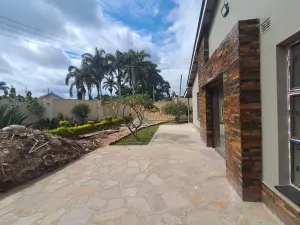 3 Bedroom Cottage/Garden Flat to Rent in Belvedere