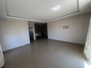 4 Bedroom House to Rent in Arlington