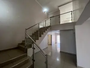 4 Bedroom House to Rent in Arlington