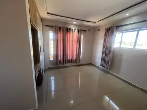 4 Bedroom House to Rent in Arlington