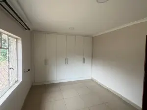 6 Bedroom House to Rent in Greendale