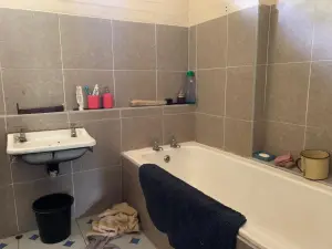 3 Bedroom House to Rent in Glen Lorne