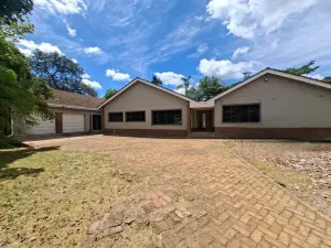 6 Bedroom House to Rent in Greendale