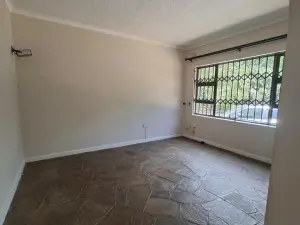 6 Bedroom House to Rent in Greendale