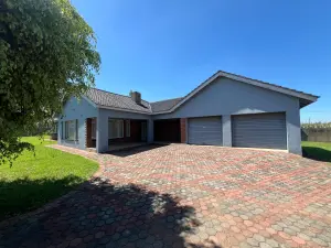 5 Bedroom House to Rent in Strathaven