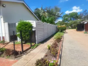 3 Bedroom Cottage/Garden Flat to Rent in Athlone