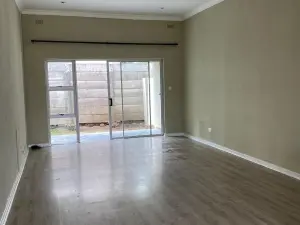 Flat/Apartment to Rent in Newlands