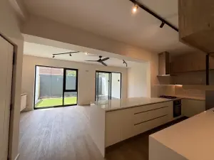 Flat/Apartment for Sale