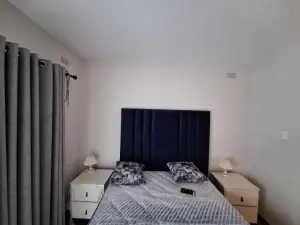 Townhouse/Cluster to Rent in Glen Lorne