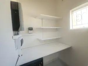 Flat/Apartment to Rent in Avondale