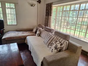 Townhouse/Cluster to Rent in Avenues