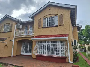 Townhouse/Cluster to Rent in Avenues