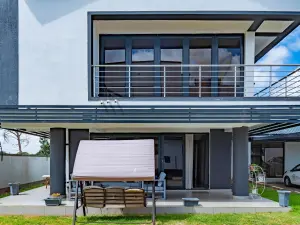 Townhouse/Cluster to Rent in Helensvale